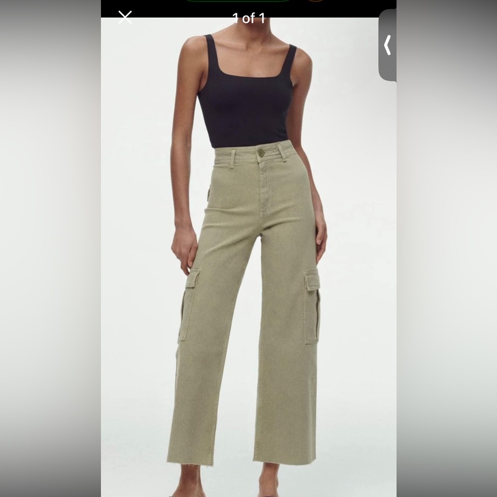 Zara HIGH WAIST CARGO JEANS
